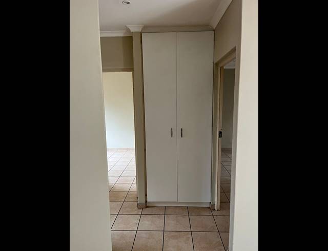 2 BEDROOM SIMPLEX TO LET IN MONTCLAIR